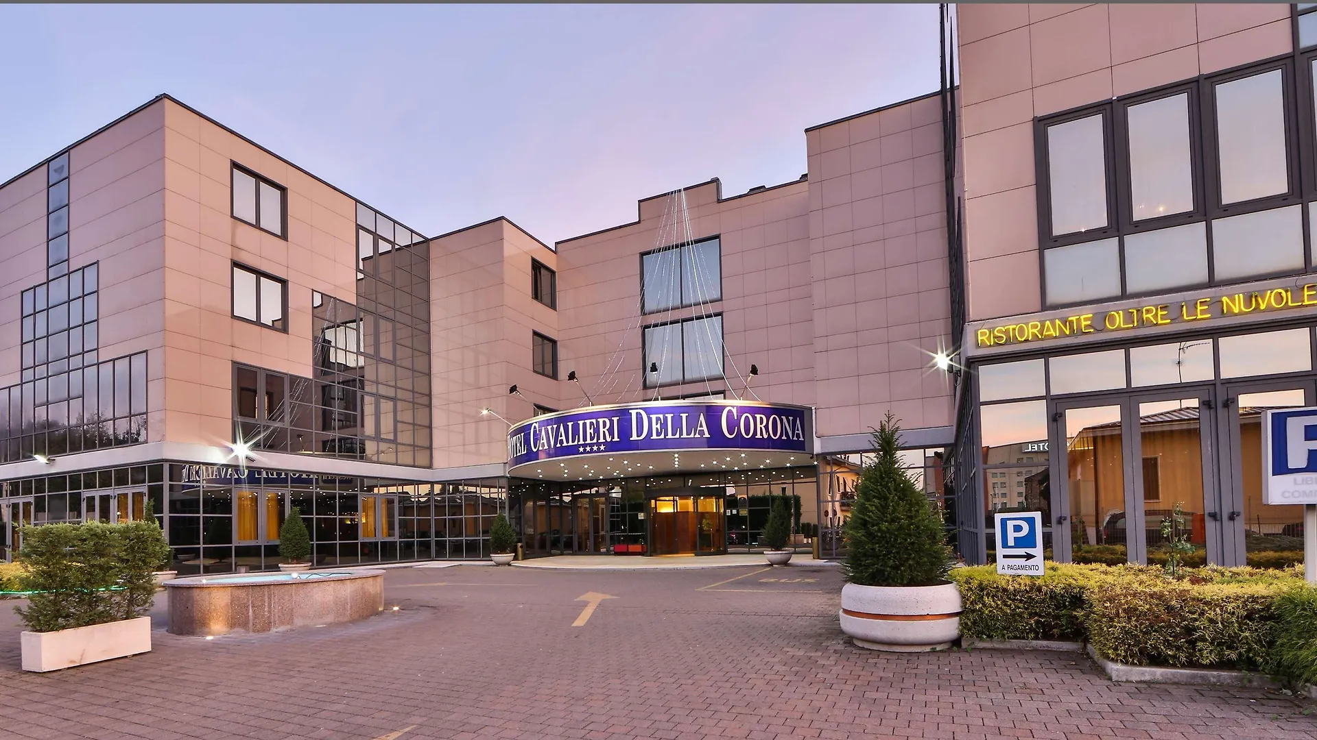 Best Western Cavalieri Della Corona Cardano Al Campo 4*,  Italy